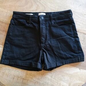 Universal Thread High Rise Midi Cuffed Shorts Black Size 8